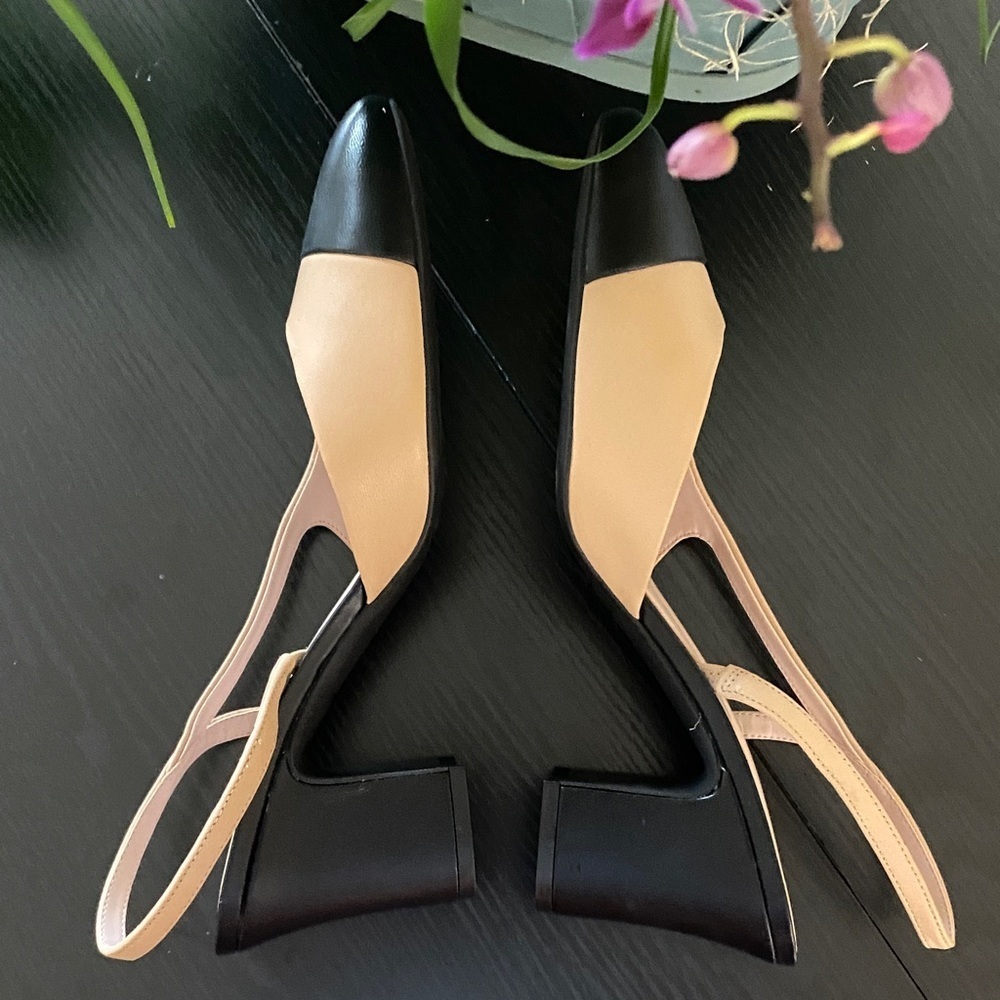 Preston & York Black and Tan Heels - Picture 2 of 6